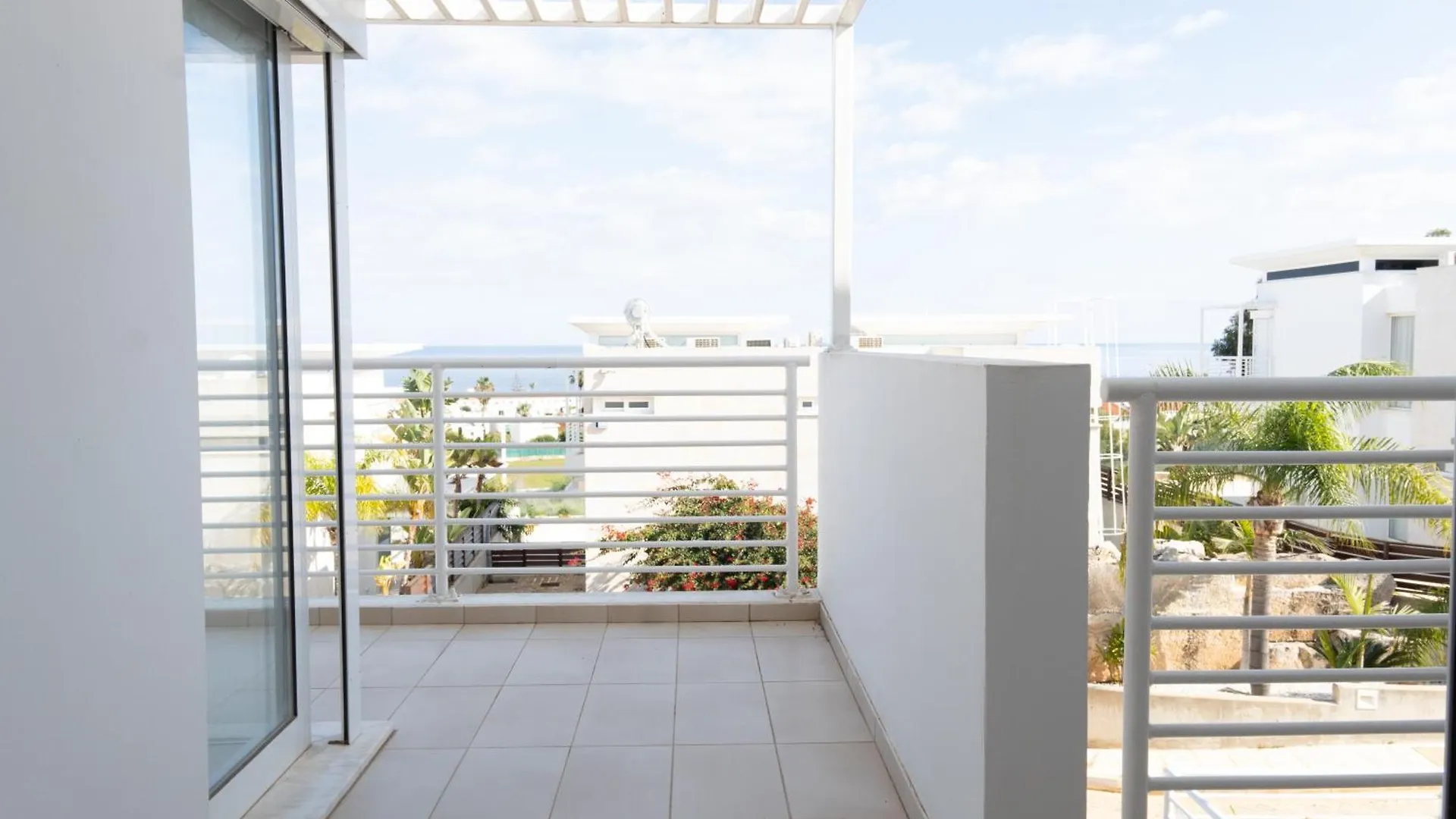 Wealthystays Niceday Hill Villa Protaras